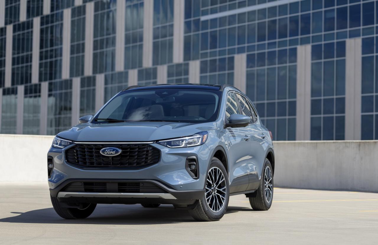 2023-Ford-Escape-Facelift-1.jpg