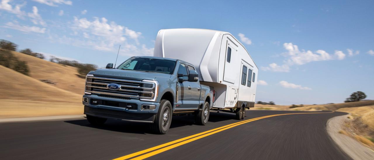 2023-Ford-F-Series-Super-Duty-1-2.jpg