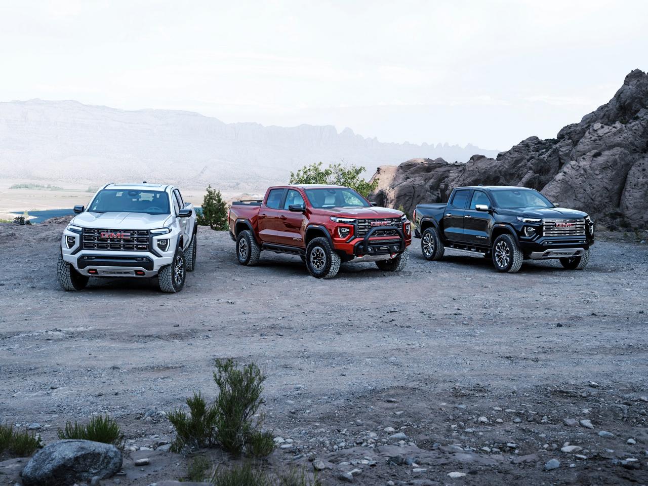 2023-GMC-Canyon-415.jpg