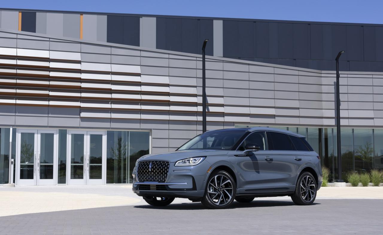 2023-Lincoln-Corsair-Facelift-20.jpg