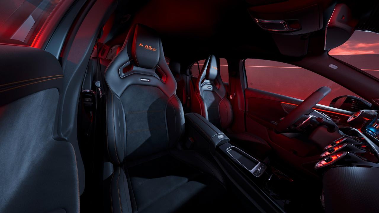 2023-Mercedes-Benz-A-Class-15.jpg