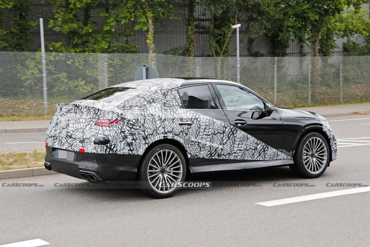 2023-Mercedes-GLC-Coupe-9.jpg