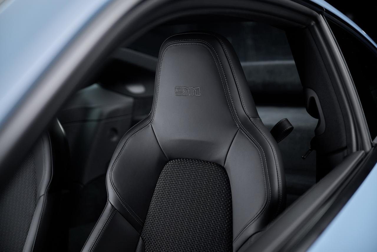 2023-Porsche-911-Carrera-T-3.thumb.jpg.552065a724bb9753fa19087b1c33f4b7.jpg