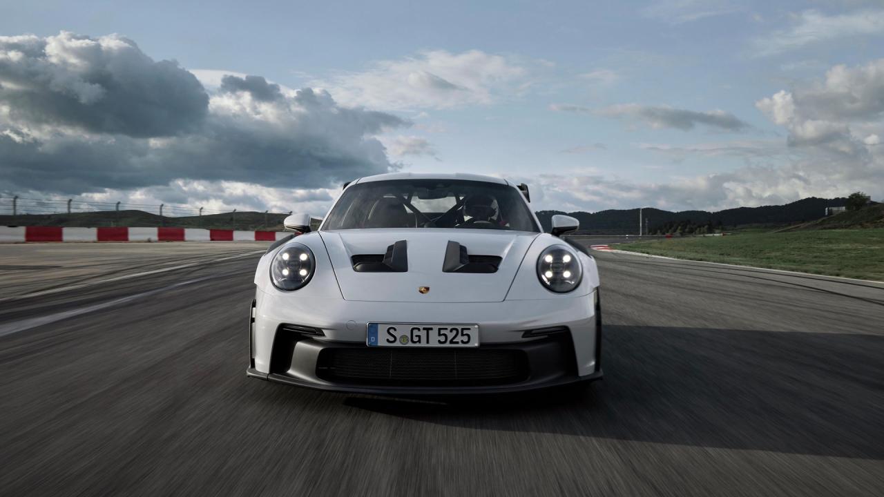 2023-Porsche-911-GT3-RS-00001.thumb.jpg.52c37f0af9a2ba90614a7ae50644f056.jpg