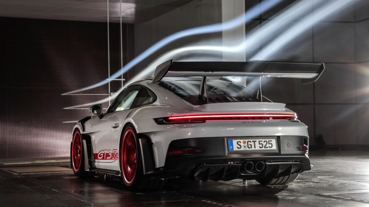 2023-Porsche-911-GT3-RS-00011.thumb.jpg.ed54150d14edf6f06d5b95bbd5779fc3.jpg