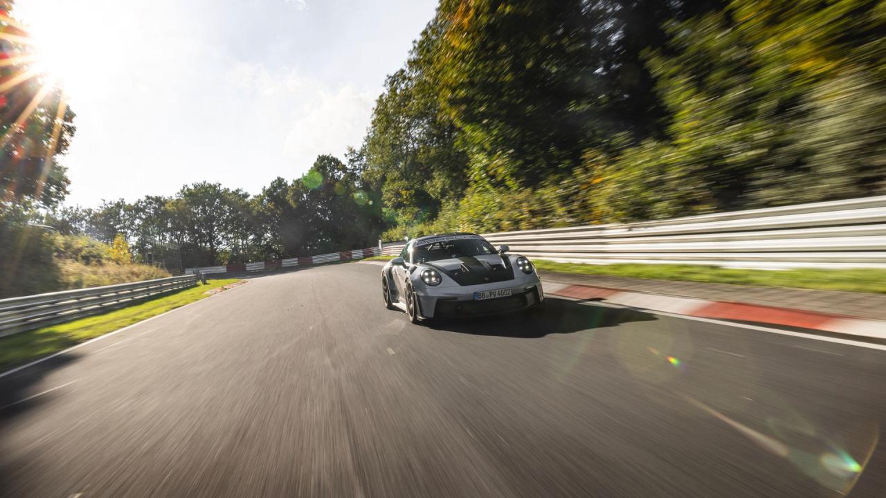 2023-Porsche-911-GT3-RS-Nurburgring-record-00012.thumb.jpg.b0b38f5f769471d943ee80189fc4a5bc.jpg