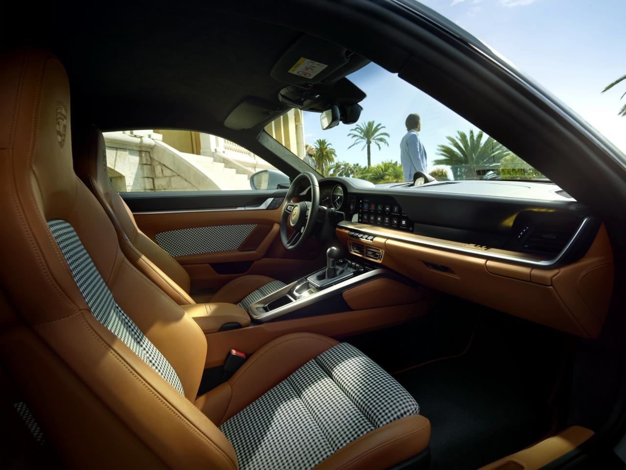 2023-Porsche-911-Sport-Classic-6.thumb.jpg.221d909b9d871055eb320cc4815afef6.jpg