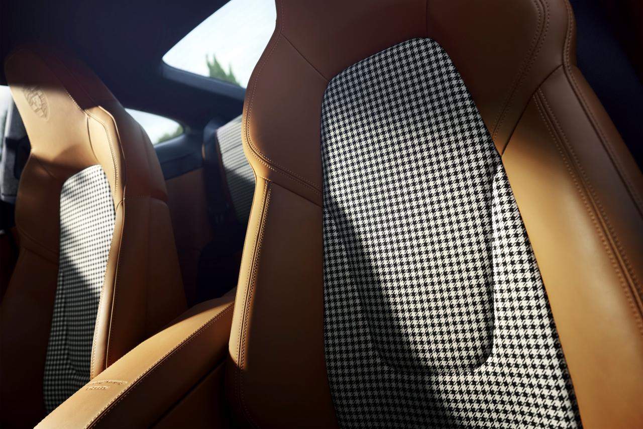 2023-Porsche-911-Sport-Classic-9.thumb.jpg.c67d25df01c630469325f97b4ff10656.jpg