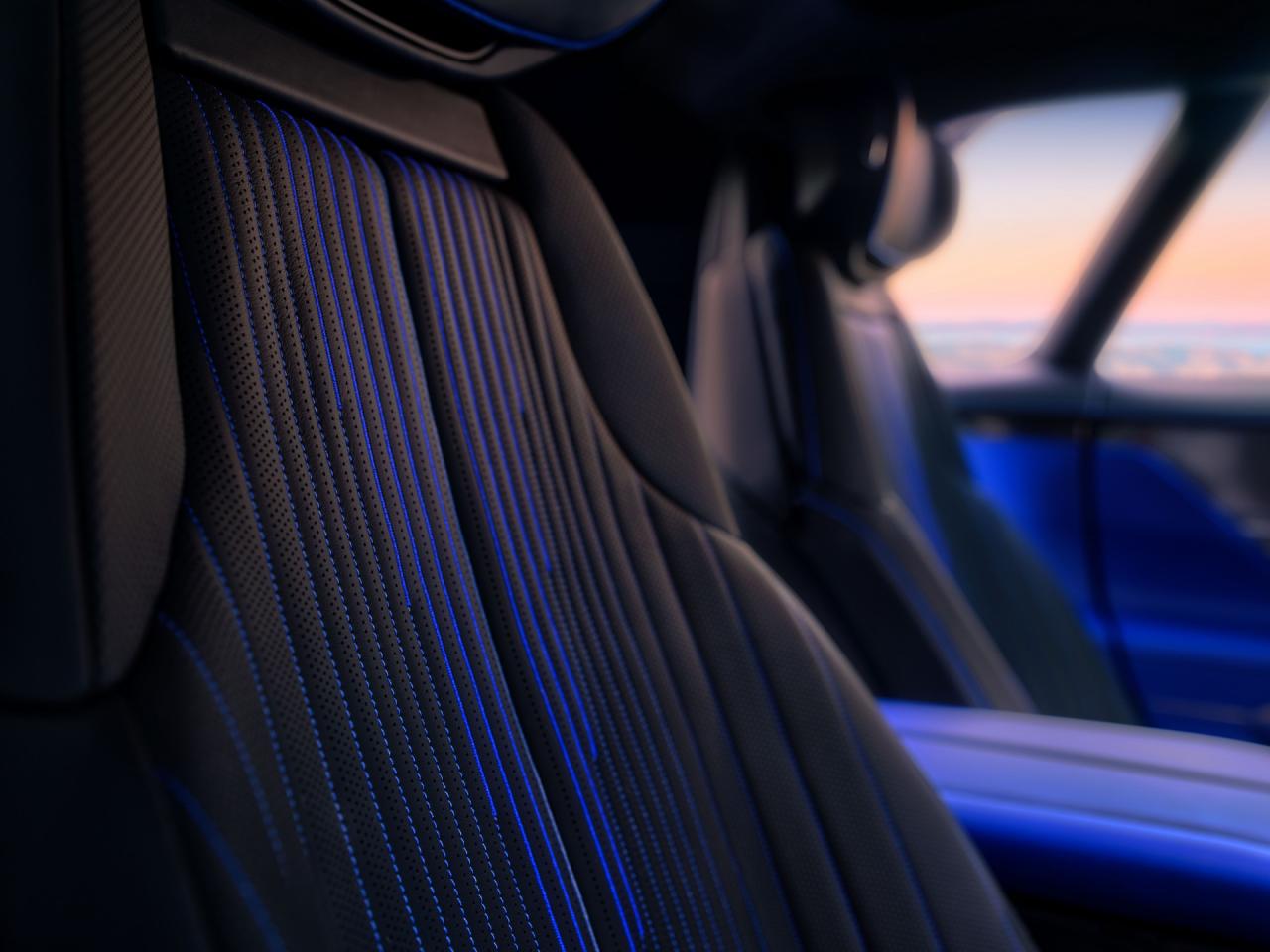 2024-Cadillac-Celestiq-10.thumb.jpg.6f9fff26c86627ea413a5f8d0badeb52.jpg
