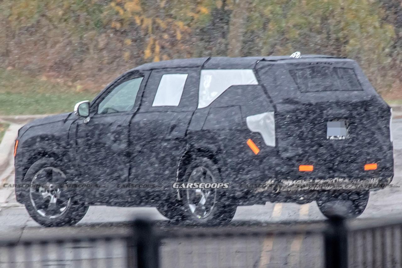 2024-Toyota-Grand-Highlander-15.jpg