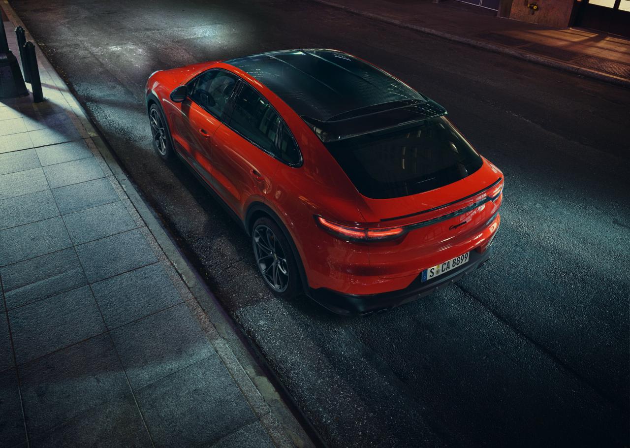 20d3f3fa-porsche-cayenne-coupe-3.thumb.jpg.0a74246717d61365aebb3b6cfb2aff6d.jpg