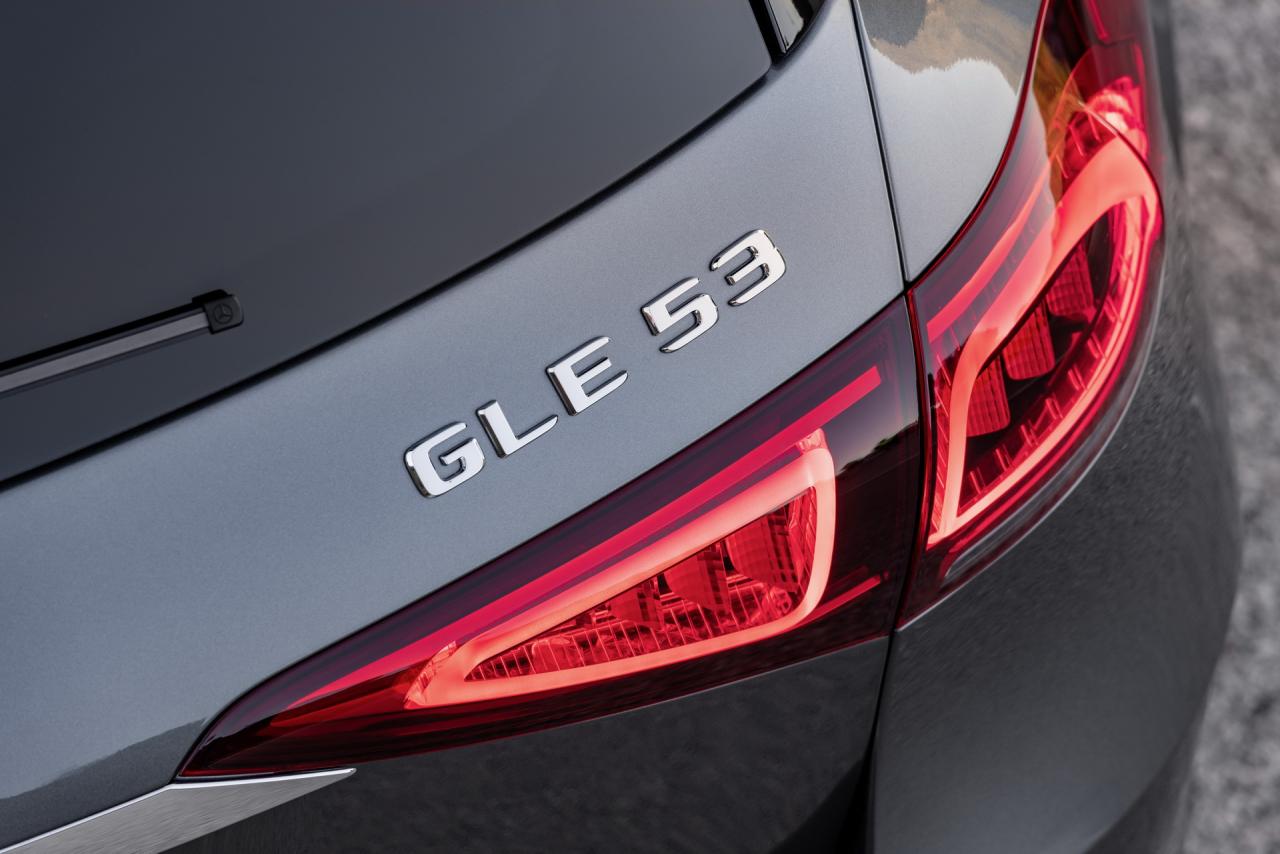 22b88af8-2020-mercedes-amg-gle-53-4matic-8.thumb.jpg.9f615e1c3a74103fd230bfdd3cb052fb.jpg