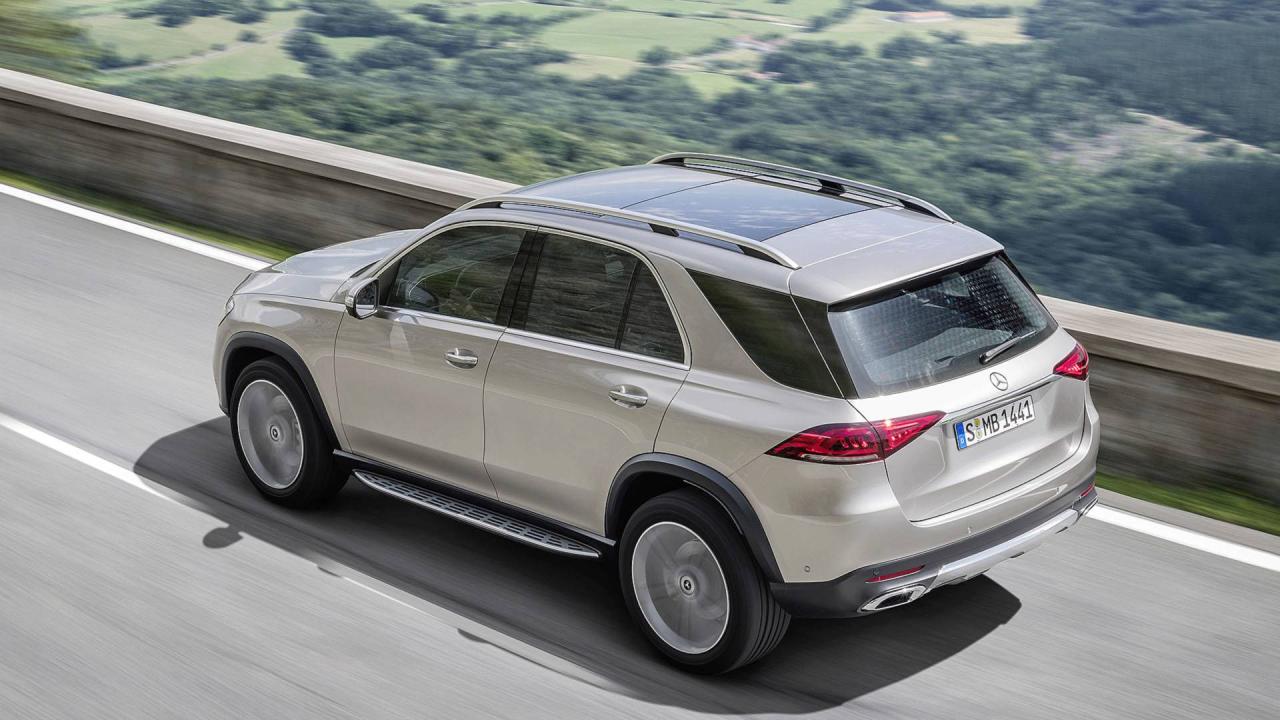2a8332c0-mercedes-benz-gle-25.thumb.jpg.9baf28d26eff1eb17977ccbb72924ce1.jpg