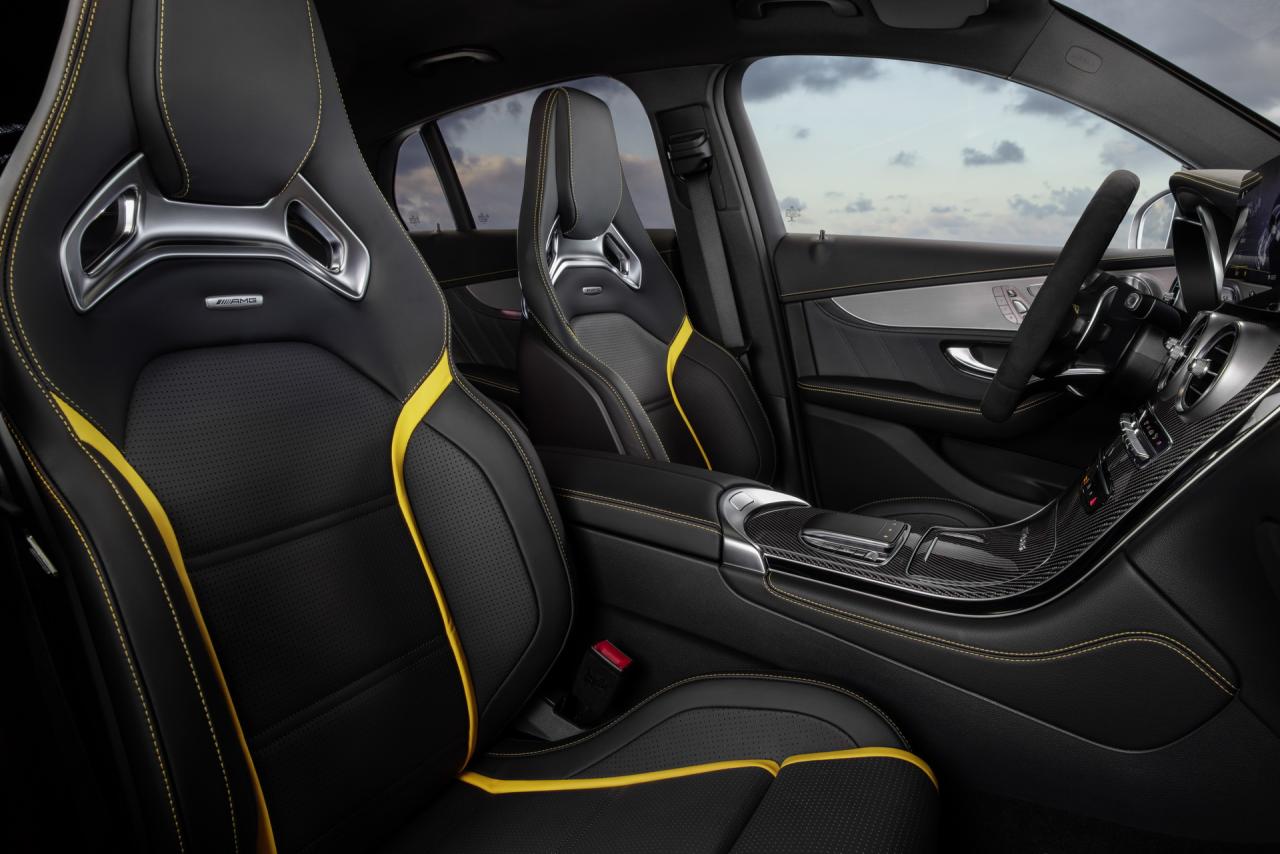 2ab8330f-2020-mercedes-amg-glc-63-coupe49.thumb.jpg.6965788b9de666f96fc1614d15f85e31.jpg