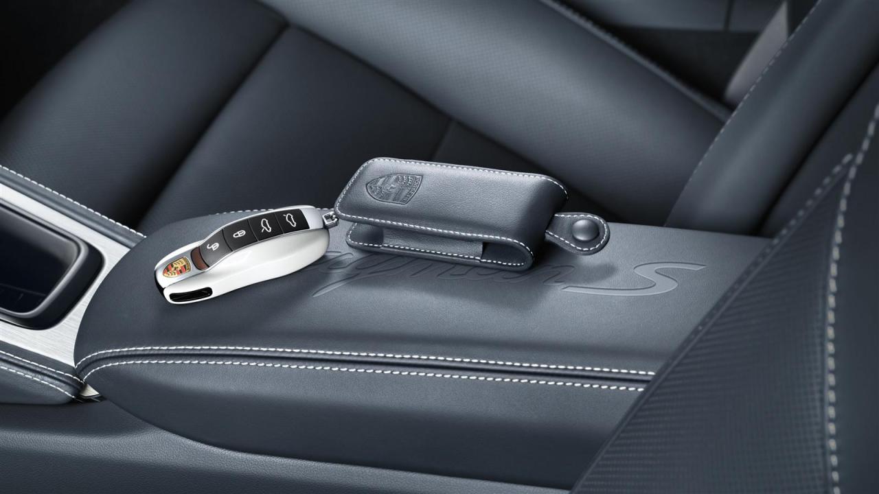 383b51df-porsche-exclusive-16.thumb.jpg.f7035d2ae89b2b637a93b0529f171f1c.jpg
