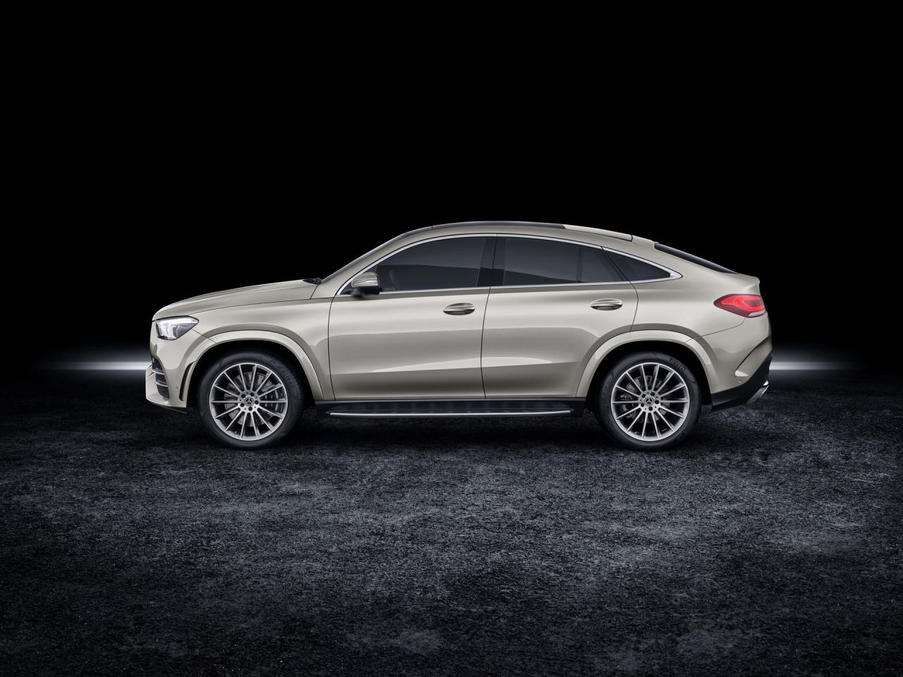 3ed4d421-2020-mercedes-gle-coupe-3.thumb.jpg.a1c574fb2be01a504f6e6a3d7bb5afb9.jpg
