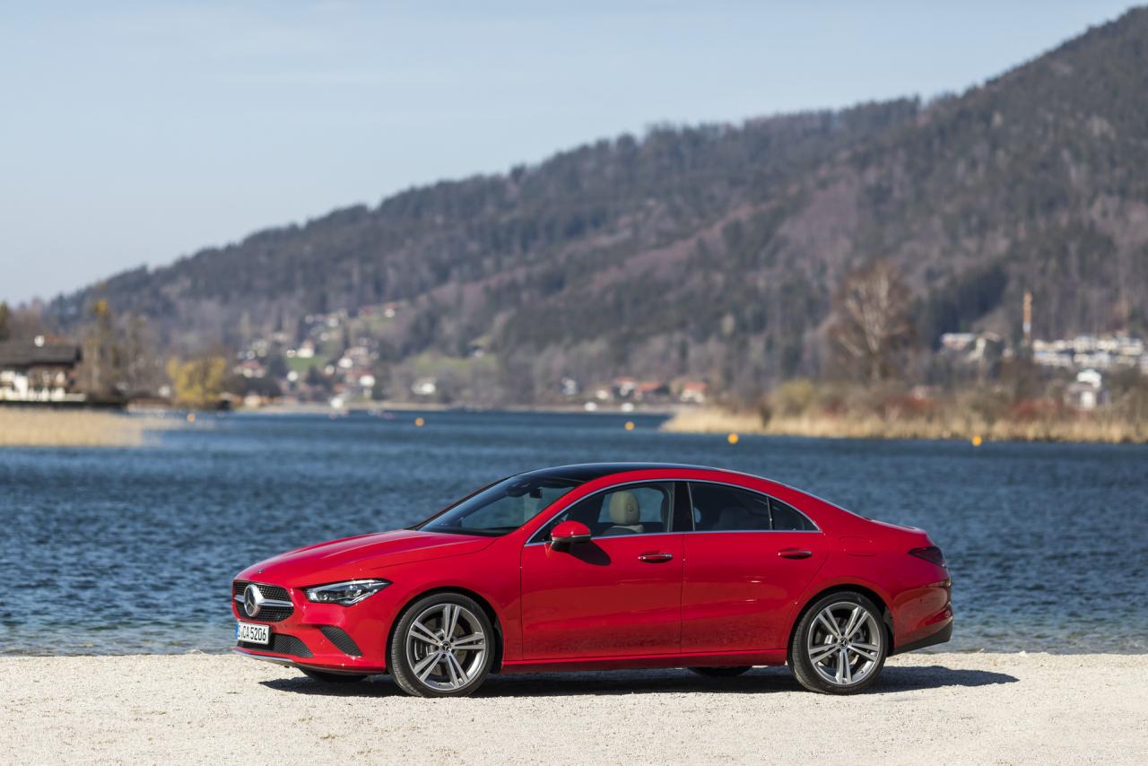 45496921-mercedes-cla-08.thumb.jpg.8aa0c4832ab3d02c6d857bc9d3c8aa54.jpg