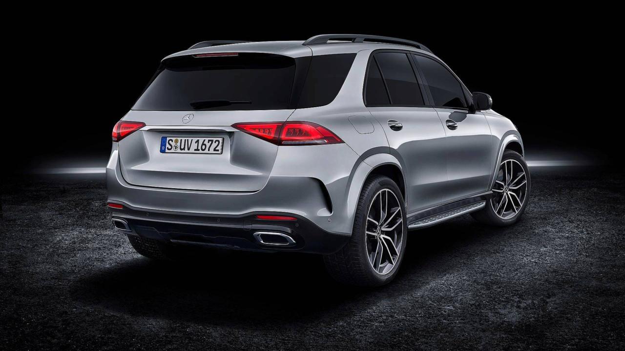 4d1e2cde-mercedes-benz-gle-56.thumb.jpg.9b590b4c3eeb80e80d31abeb167f801f.jpg
