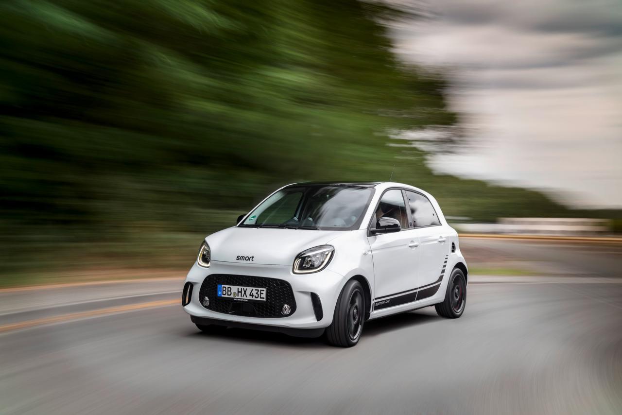 507c951d-2020-smart-fortwo-forfour-39.thumb.jpg.213da128e5a4d382b712bc0311eb7db0.jpg