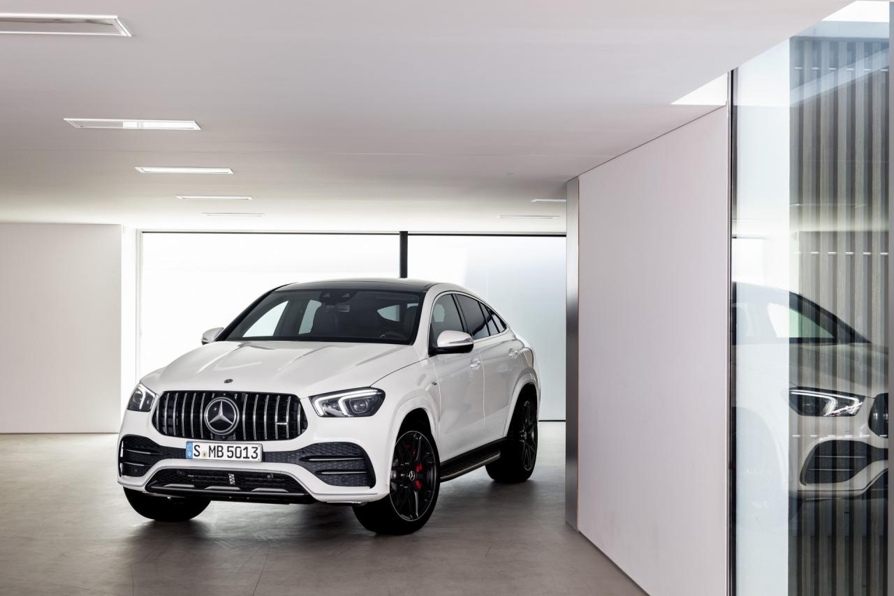 5f21f7f7-2020-mercedes-gle-coupe-53.thumb.jpg.9111ff2703516f1cc7fa1ca4e4bf7821.jpg