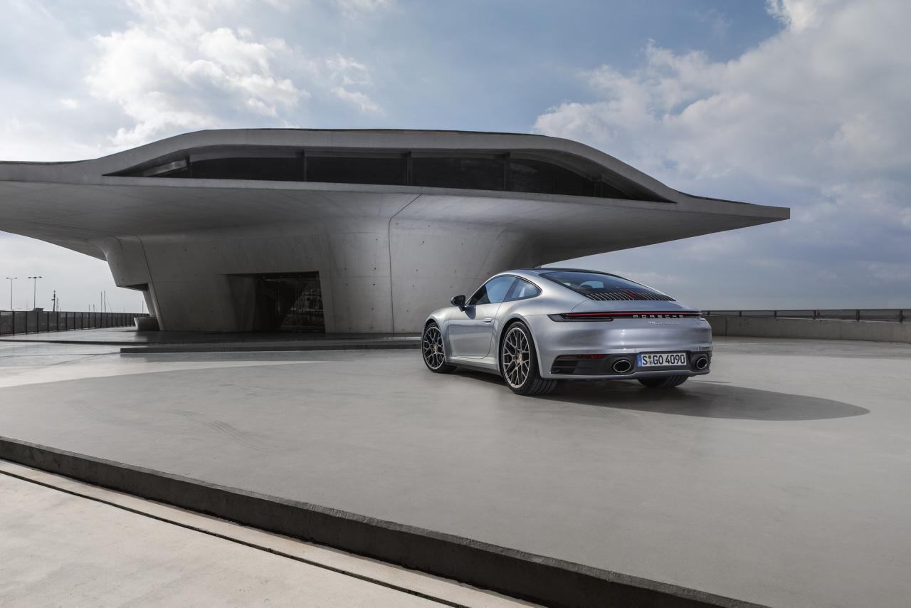 678e275b-nmew-porsche-911-992-5.jpg