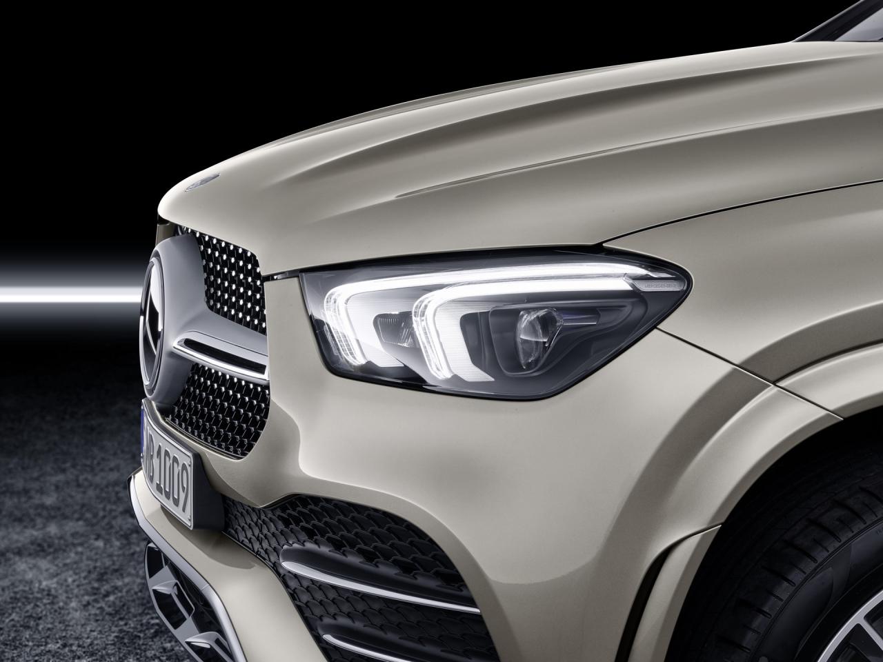 68d11287-2020-mercedes-gle-coupe-9.thumb.jpg.bfa54b4c899cb6d2f2155cc342a89cf4.jpg