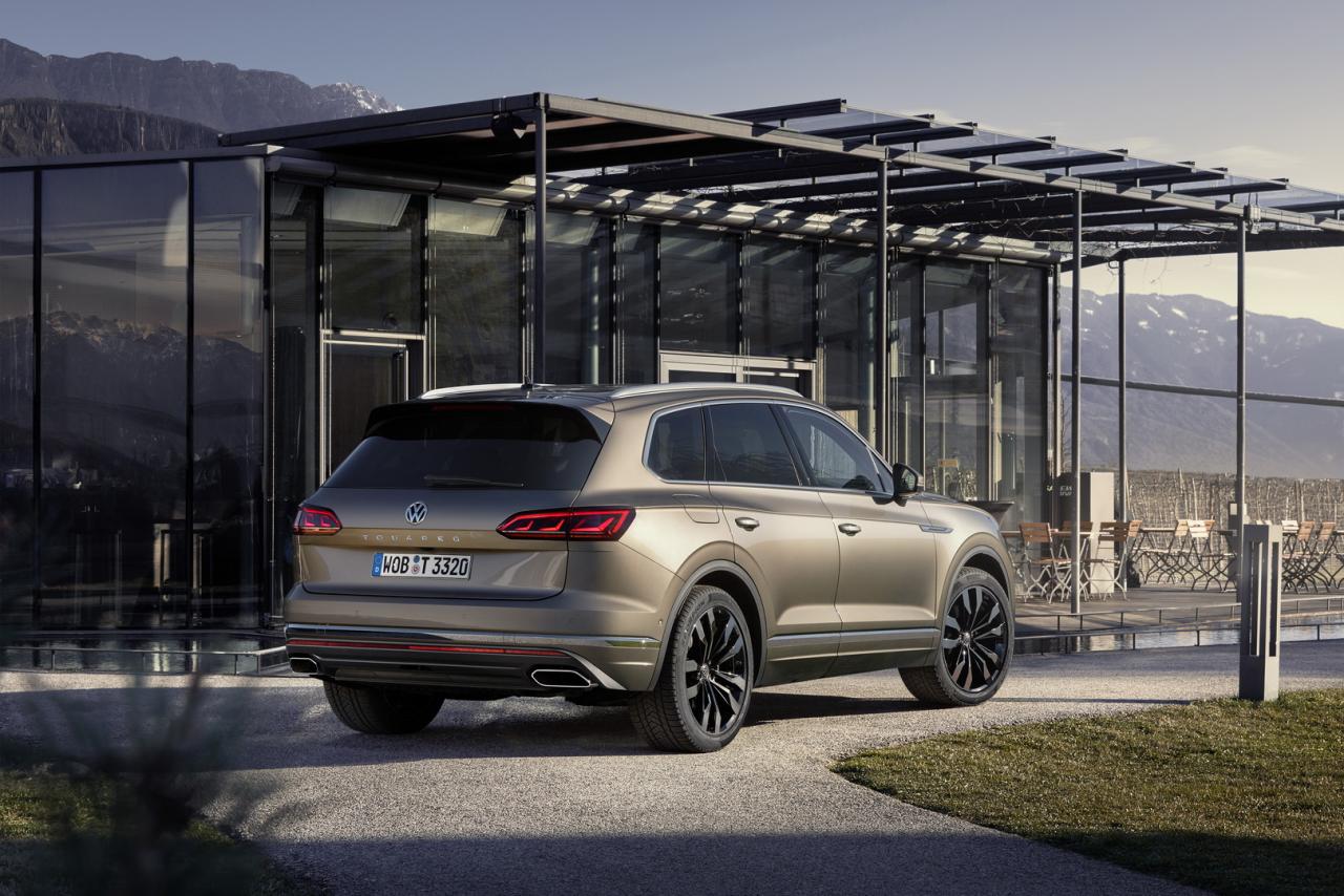 73acf0e8-2019-vw-touareg-v8-tdi-5.thumb.jpg.0d1d24fa0f0d9de2d0da79bf6cff3f52.jpg
