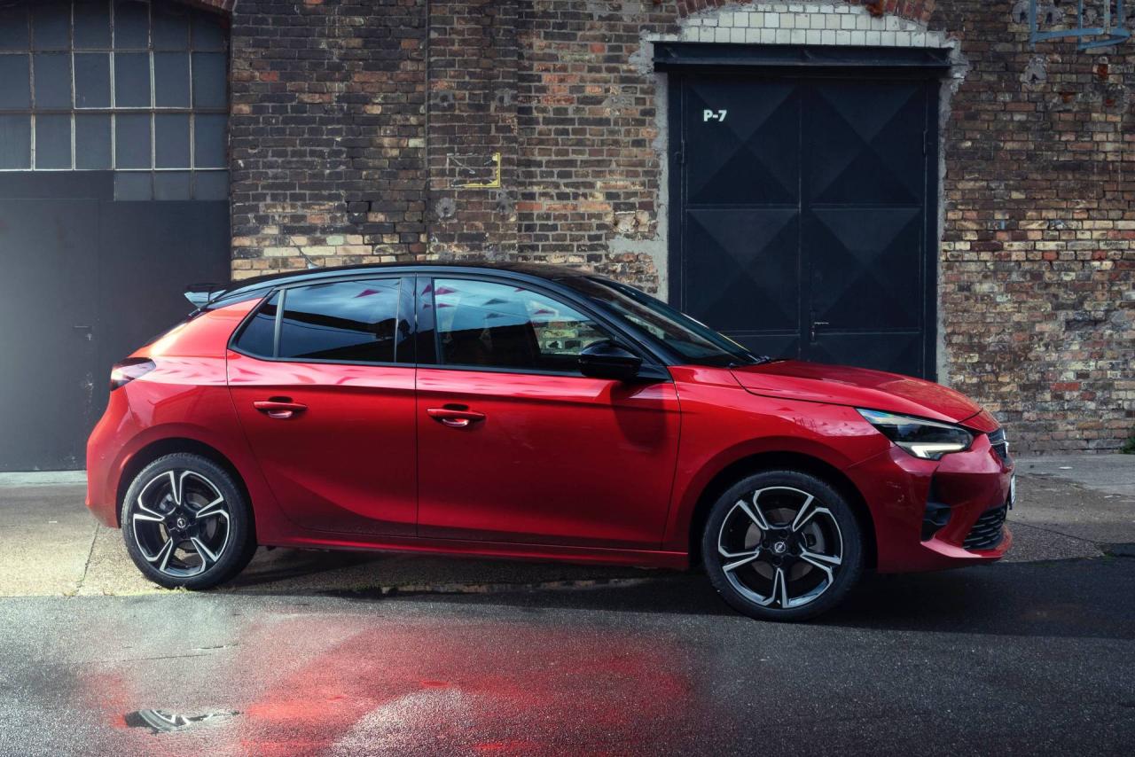 7de111a3-2020-opel-corsa-gs-line-3.thumb.jpg.fa488573300142f7845389247092c77e.jpg