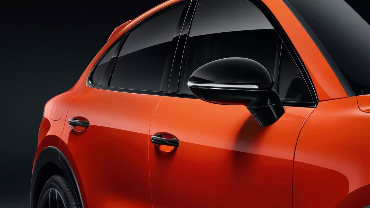 8dddeea6-porsche-cayenne-coupe-carscoops32.thumb.jpg.fe69b9675f02c02f84686348d222f751.jpg