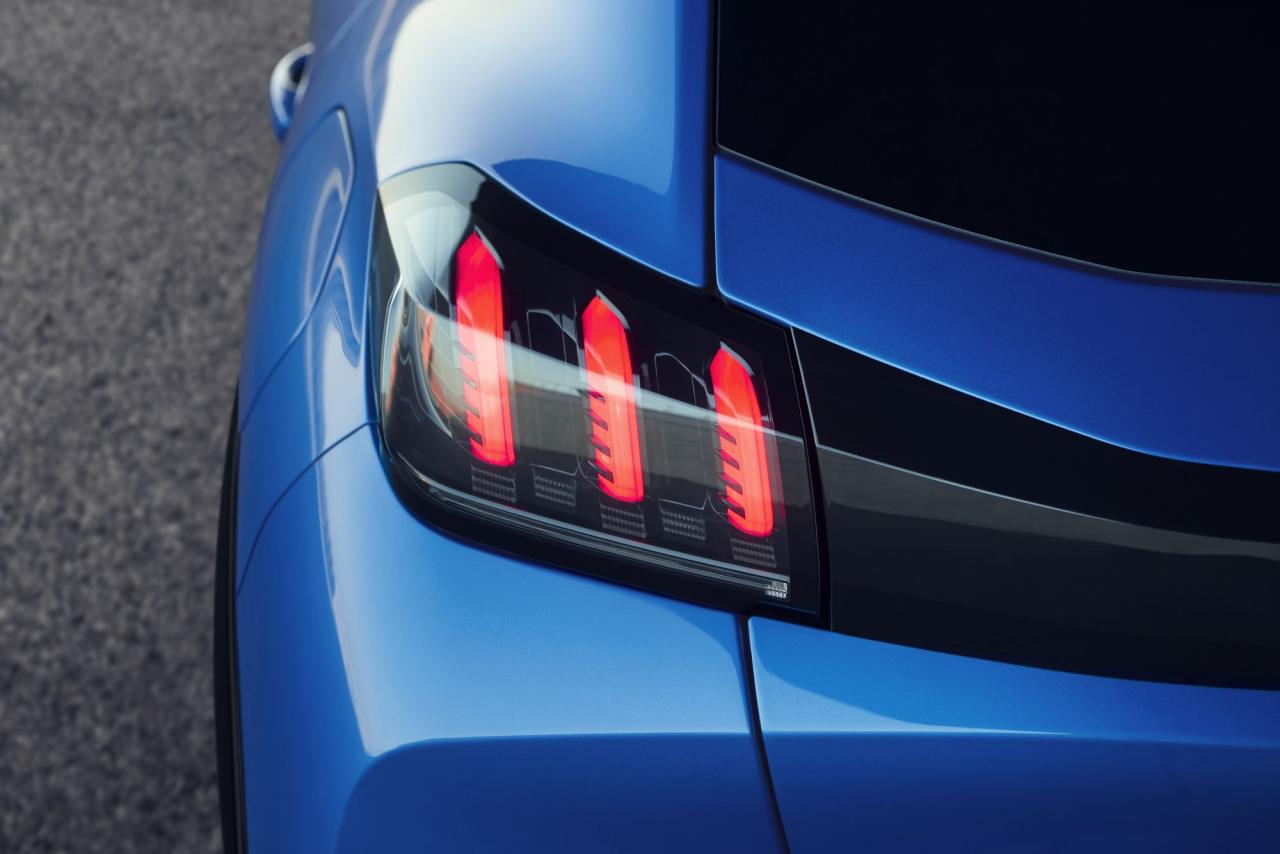 8e338661-peugeot-208-50.thumb.jpg.56132ae05d423a8aff630785898c9ebd.jpg