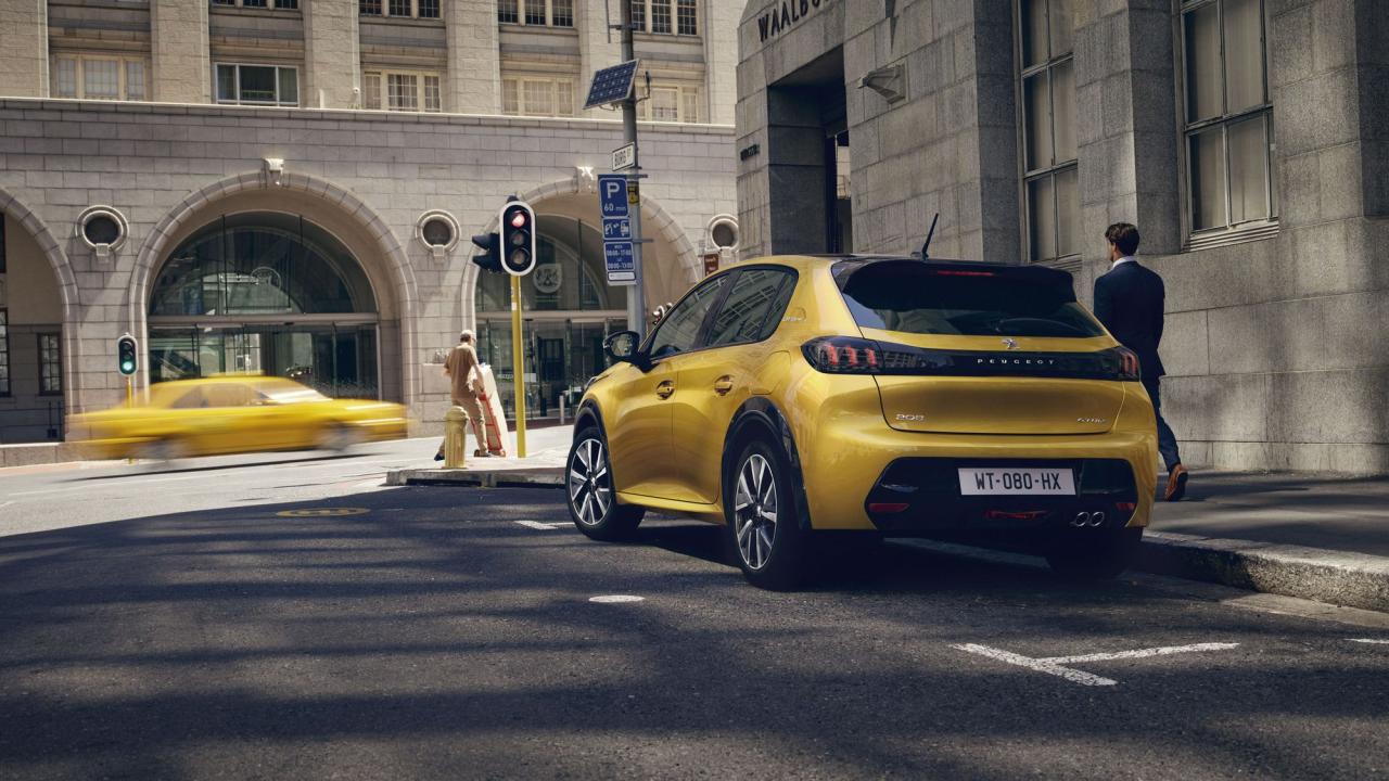91f1c610-peugeot-208-4.thumb.jpg.18b198c4fb6093800dada17ddf73fb94.jpg