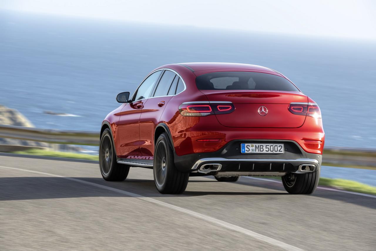 97bd14fb-2020-mercedes-benz-glc-coupe-6.thumb.jpg.4d3d421349520dd120144c95adfdd8a7.jpg
