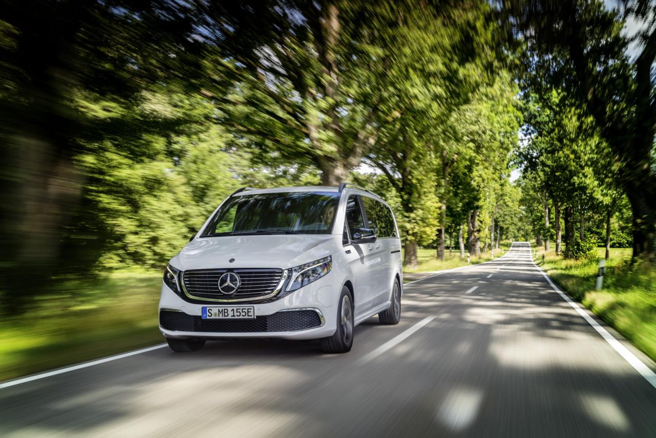 9890e095-2020-mercedes-benz-eqv-6.thumb.jpg.22e51c3bdf6c2e15d3b89db7418c4de6.jpg