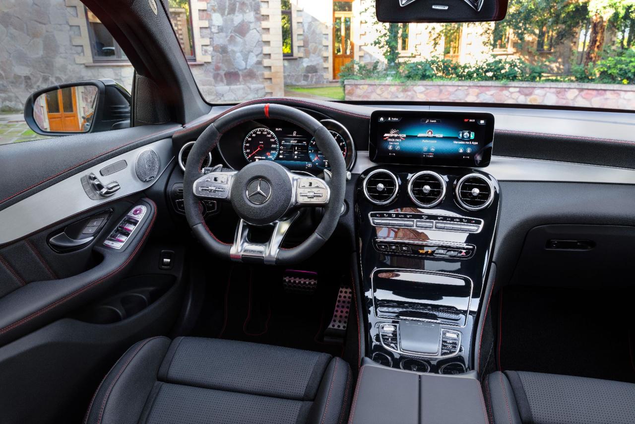 9ce38509-2020-mercedes-amg-glc43-4matic-3.thumb.jpg.6dfd2d364a3669b4913abaca320a41ee.jpg