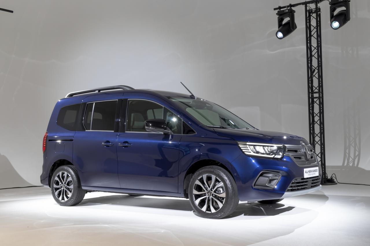All-New_Renault_Kangoo_E-Tech_Electric_7.thumb.jpg.bfddd695dcddcf56c38590370f498445.jpg