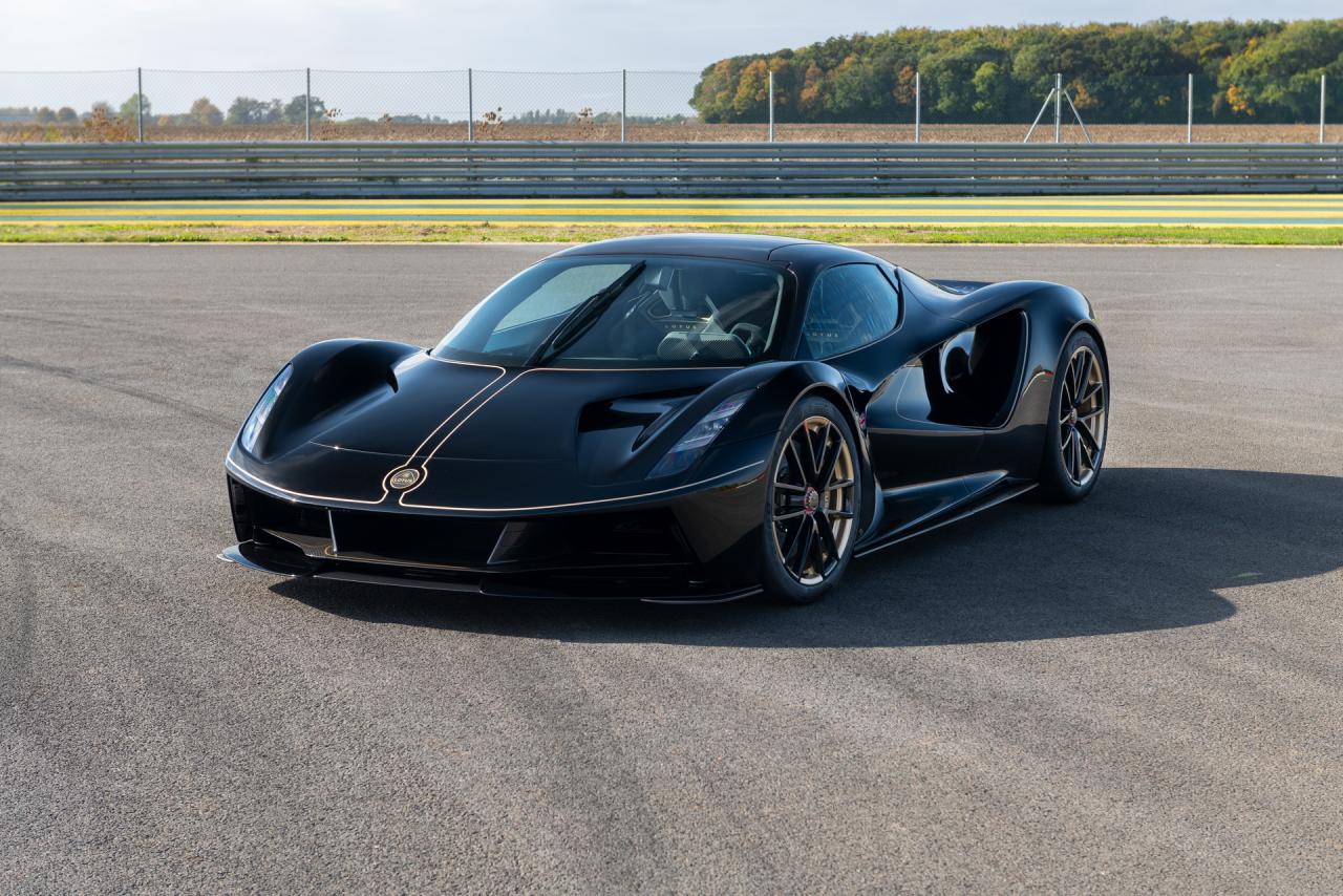 Lotus-Vija-Fittipaldi-1.jpg