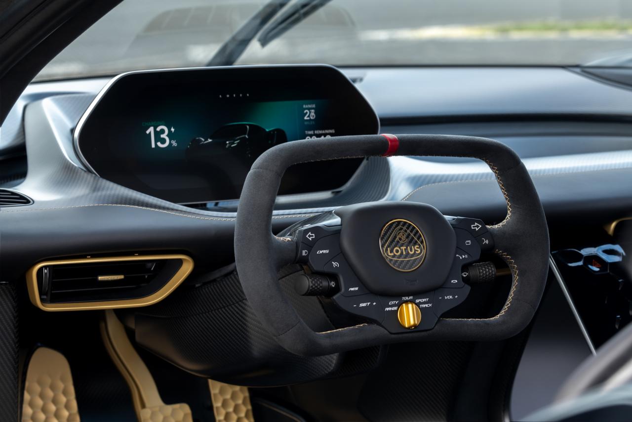 Lotus-Vija-Fittipaldi-27.jpg