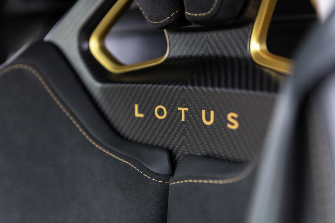 Lotus-Vija-Fittipaldi-31.jpg