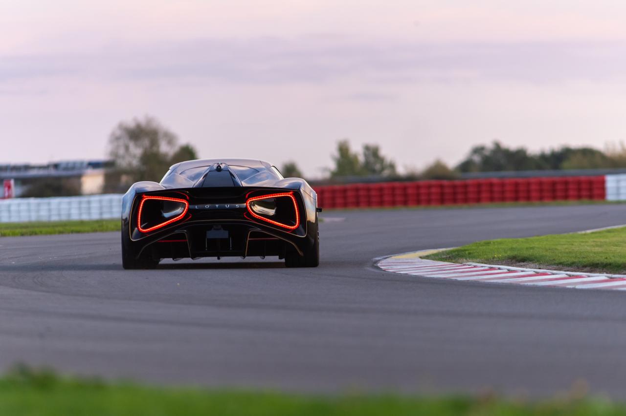 Lotus-Vija-Fittipaldi-6.jpg