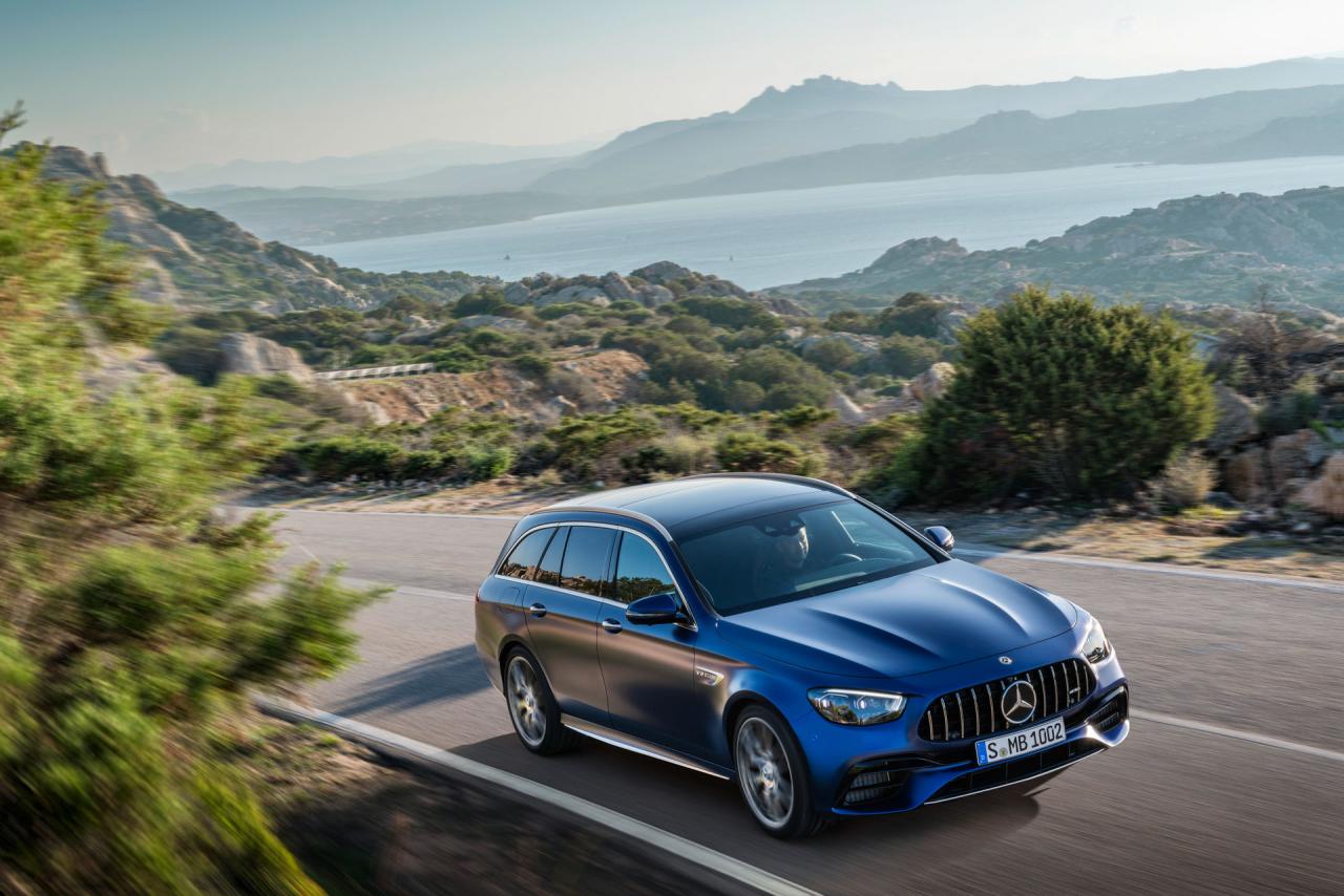 Mercedes-AMG-E-63-S-19.thumb.jpg.b72e590090aaae98e16277b47ba84b47.jpg
