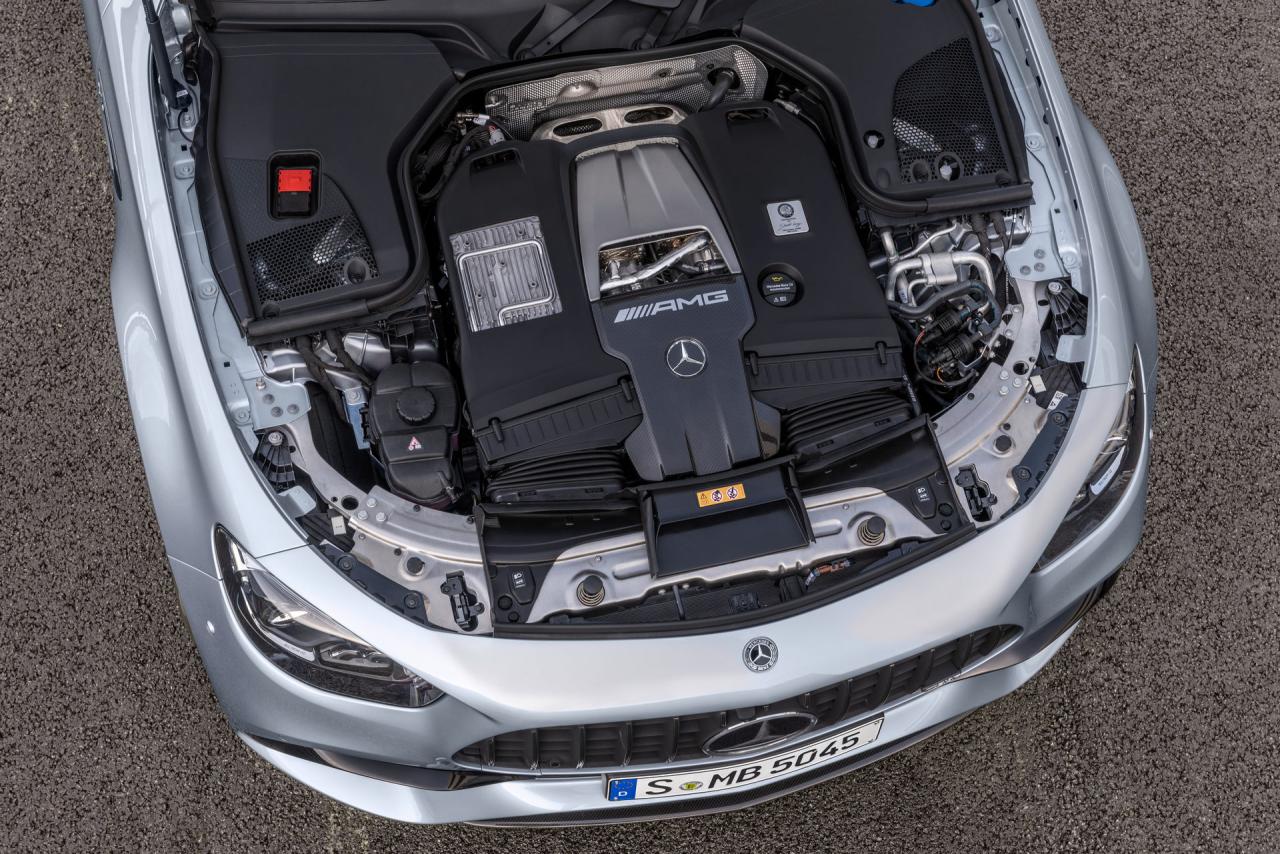 Mercedes-AMG-E-63-S-52.thumb.jpg.59ee008b9a09c9c94b59c82c95b9c883.jpg