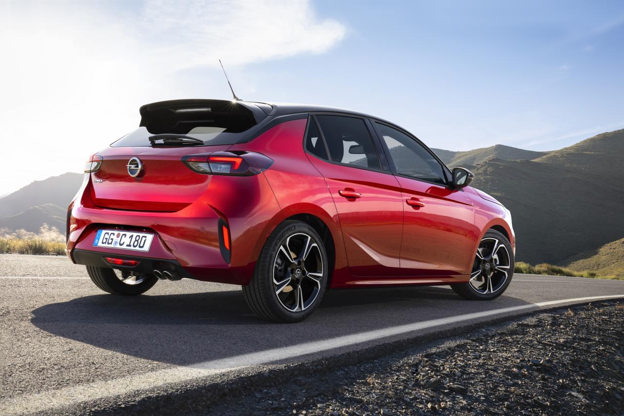 Opel-Corsa-507432.thumb.jpg.044864c963de88b10e59ca115b788797.jpg