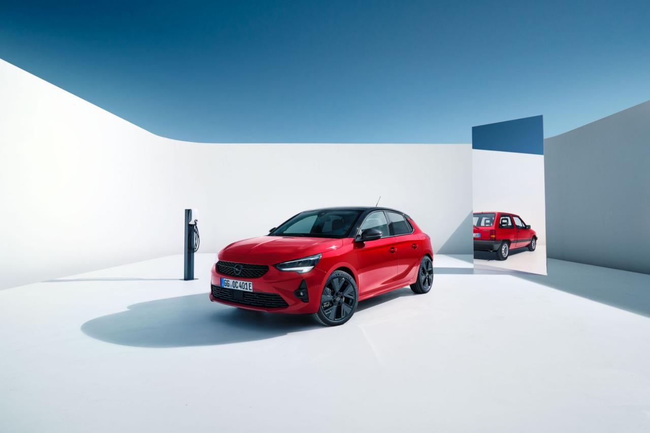 Opel-Corsa-e-Anniversary-Edition-1.thumb.jpg.305b21152d88f3606b74db7e0de0f009.jpg