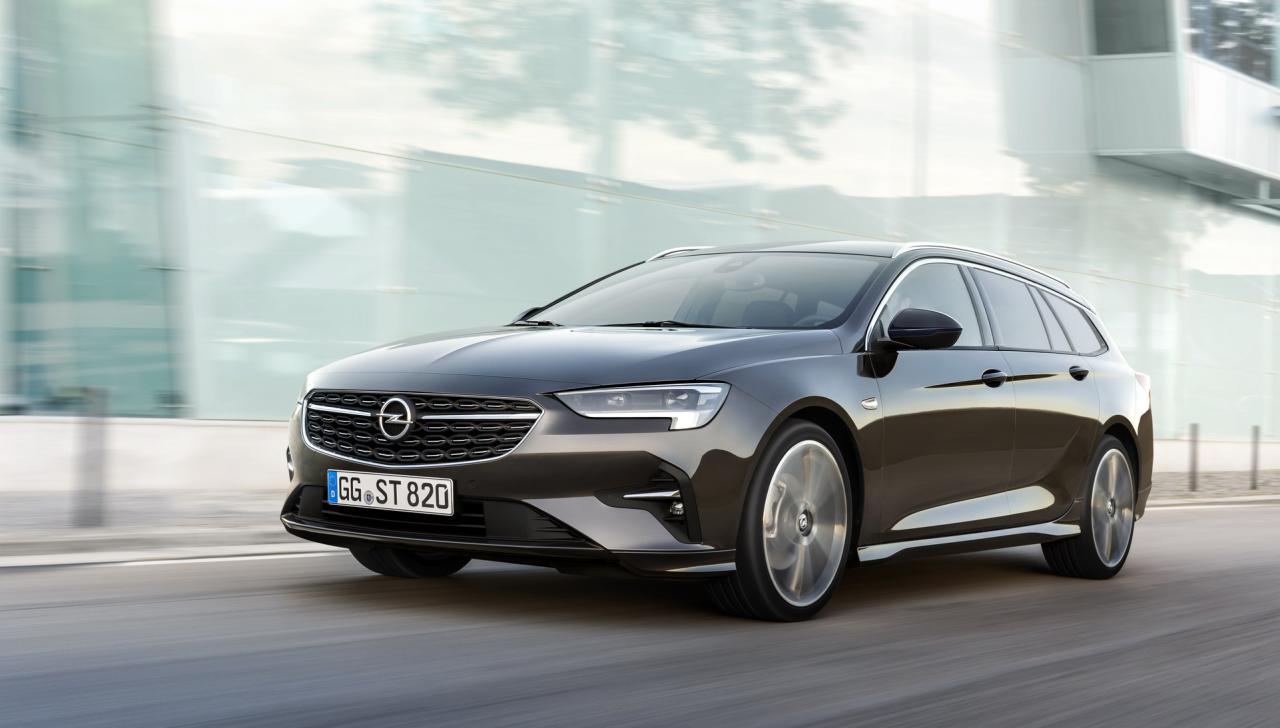 Opel-Insignia-Grand-Sport-Vauxhall-12.thumb.jpg.ce7c494cbee1b62cbb0a1f57293050c3.jpg