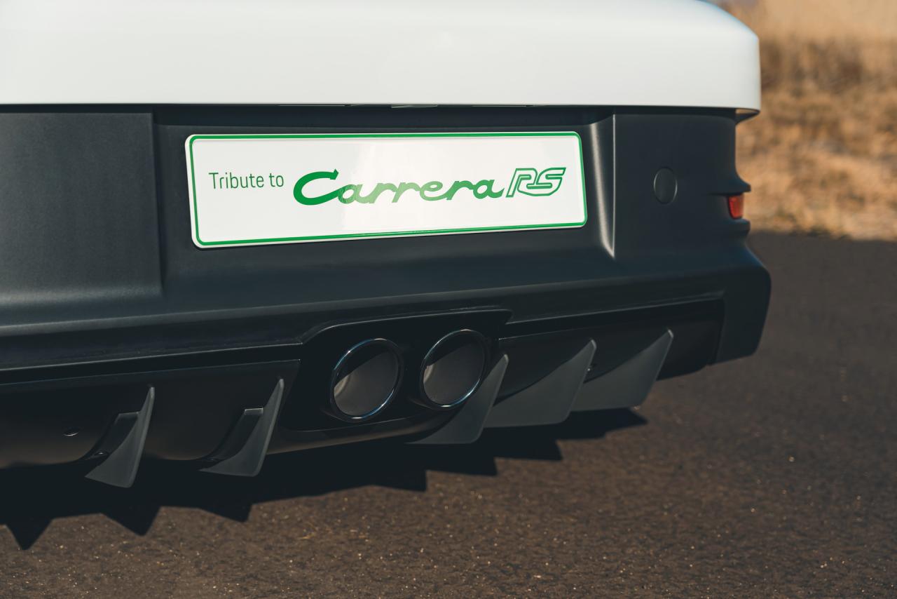 Porsche-911-Gt3-RS-Tribute-39.thumb.jpg.01c203fd4742997e8b71bb26413fa15a.jpg