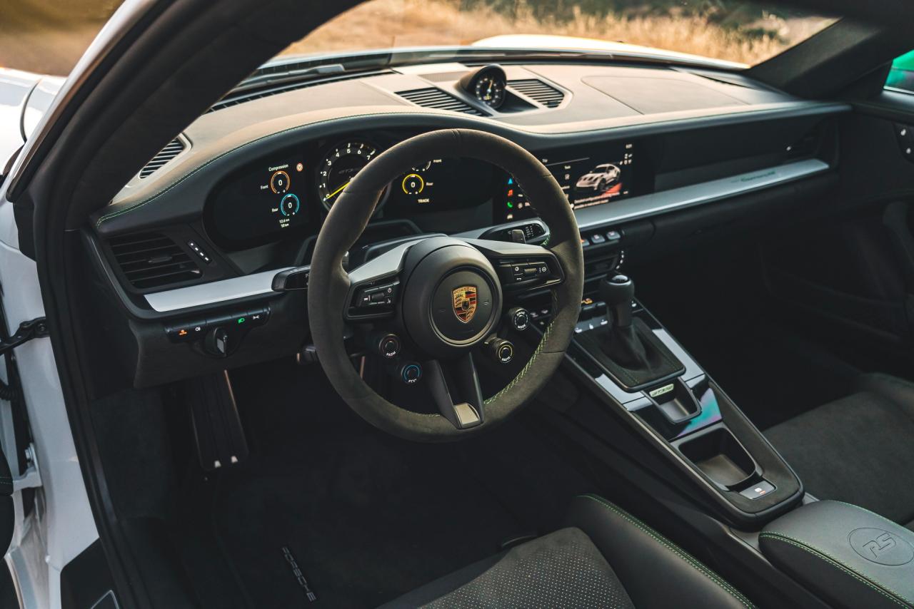 Porsche-911-Gt3-RS-Tribute-43.thumb.jpg.3a9defc3c77eec0f2489bc8a1d02ff88.jpg