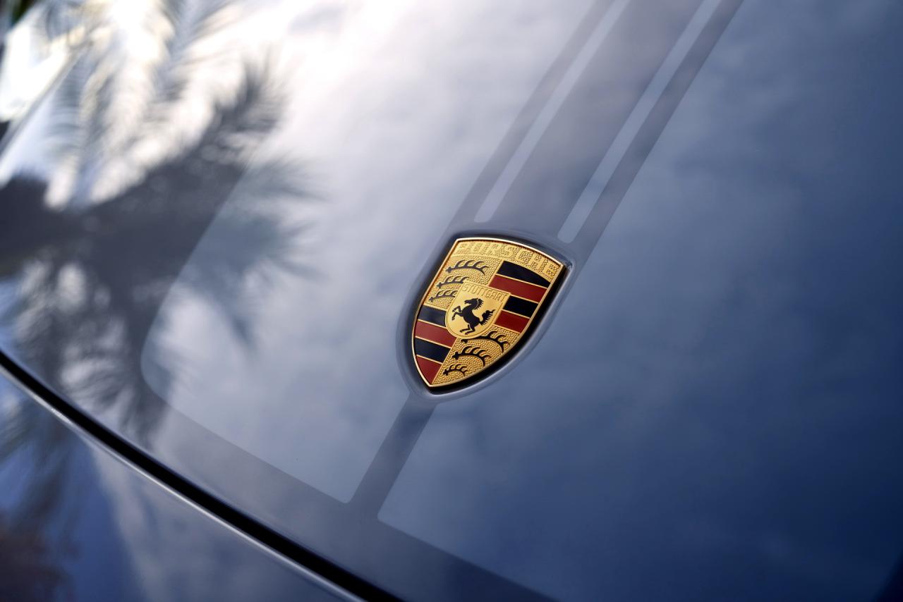 Porsche-911-sport-classic-16.thumb.jpg.081b138e3083d6aeab5796b60e344b15.jpg