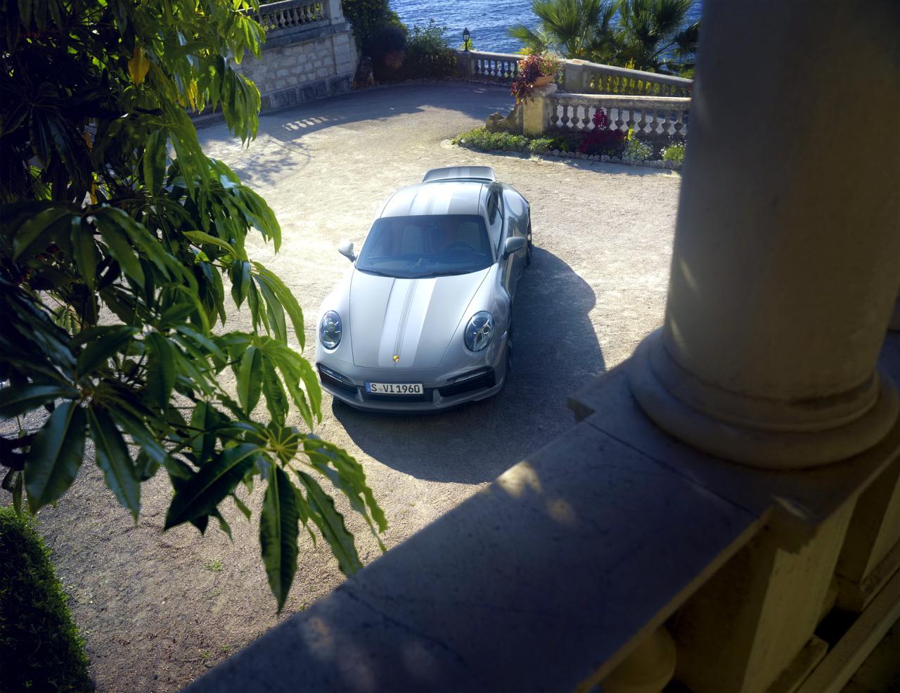 Porsche-911-sport-classic-44.thumb.jpg.2489a53a670b484e745af73b21168de9.jpg