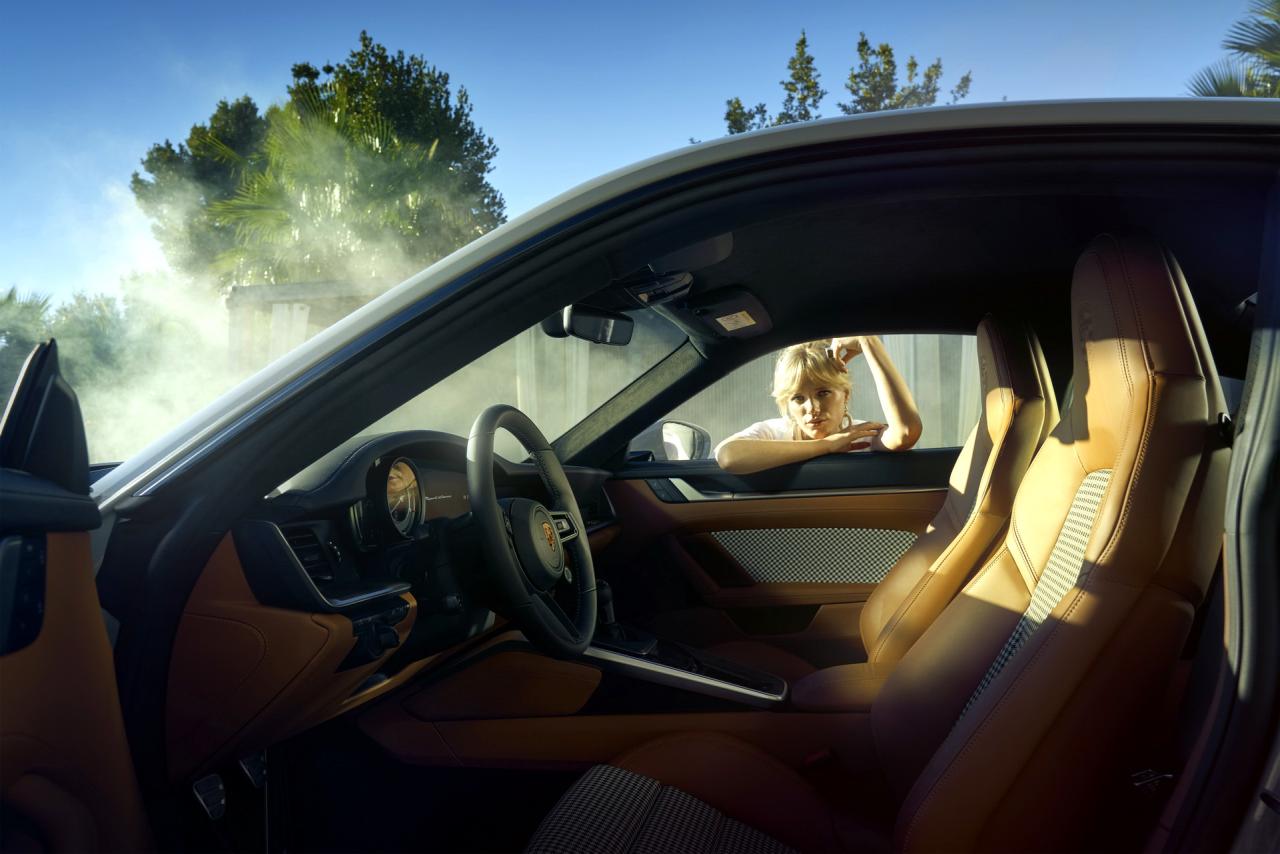 Porsche-911-sport-classic-52.thumb.jpg.55f52c9921e3ee162e2590734948afb5.jpg