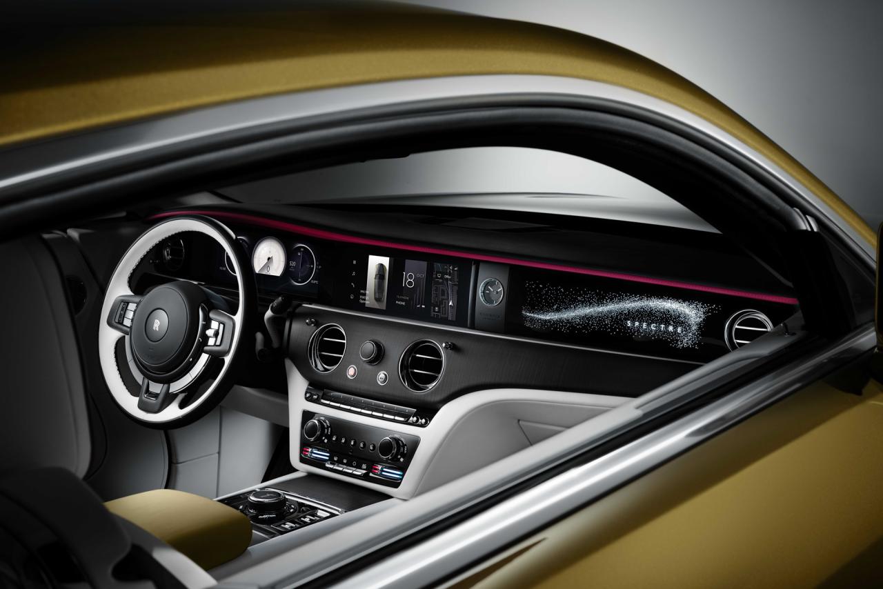 Rolls-Royce-Spectre-EV-00010.thumb.jpg.1798ca9a9400511922fbfee95f80e493.jpg